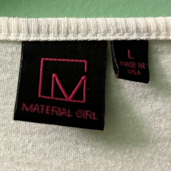 Nwot Material Girl tshirt with attached necklace - Picture 4 of 8